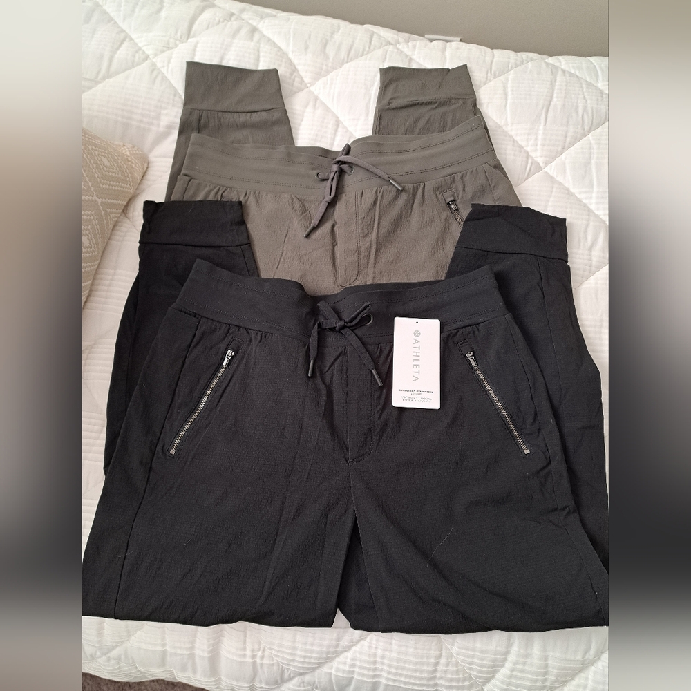 Athleta Headlands Hybrid Trek Joggers - 2 Pr. Size 12